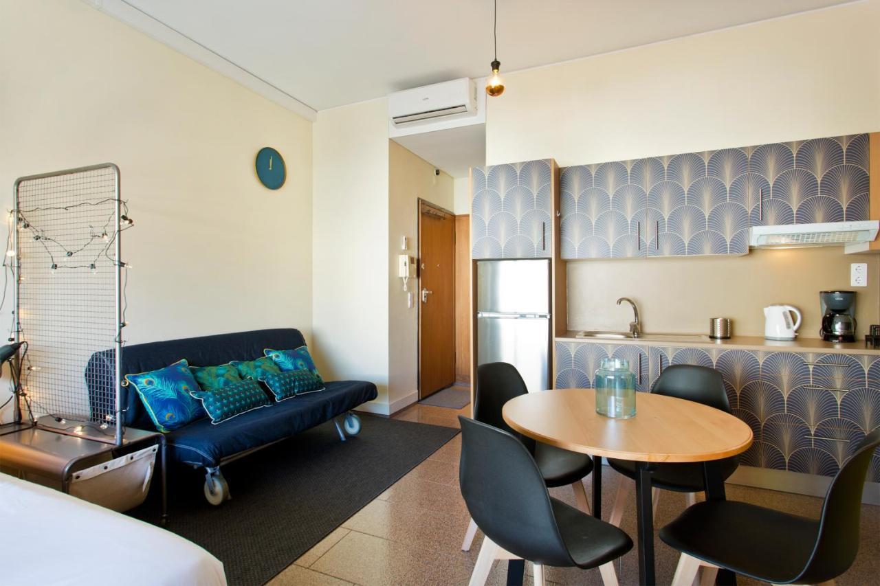 Apartament Trindade 77 *